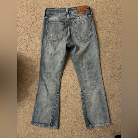Lucky Brand women’s boot cut, distressed, ripped, mid-rise jeans, size 25 - Picture 3 of 4